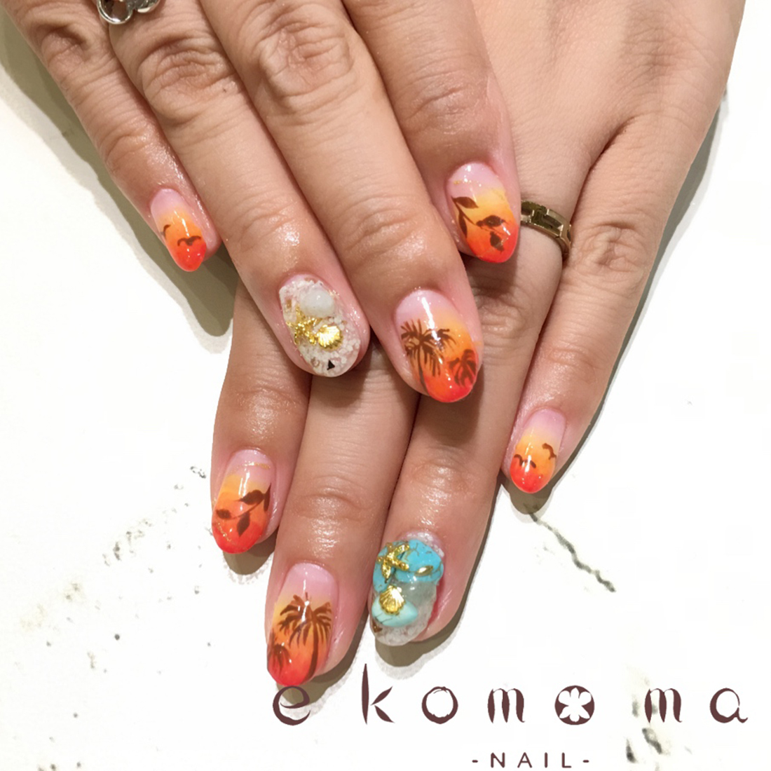 サンセットビーチネイル 溝の口ネイルサロン E Komo Mai エコモマイ