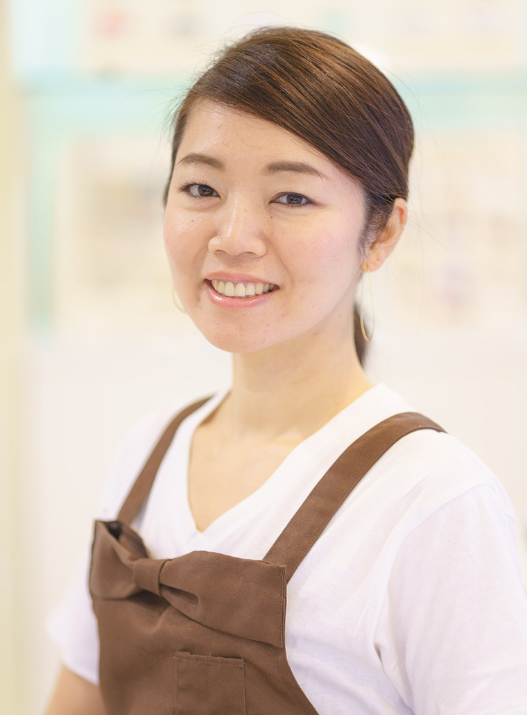 小林 文子