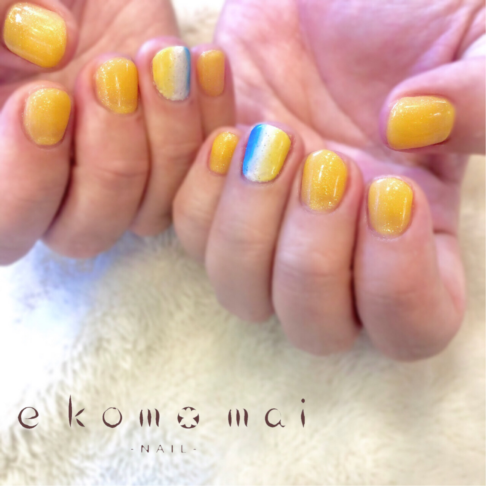 夏色グラデーションネイル 溝の口ネイルサロン E Komo Mai エコモマイ
