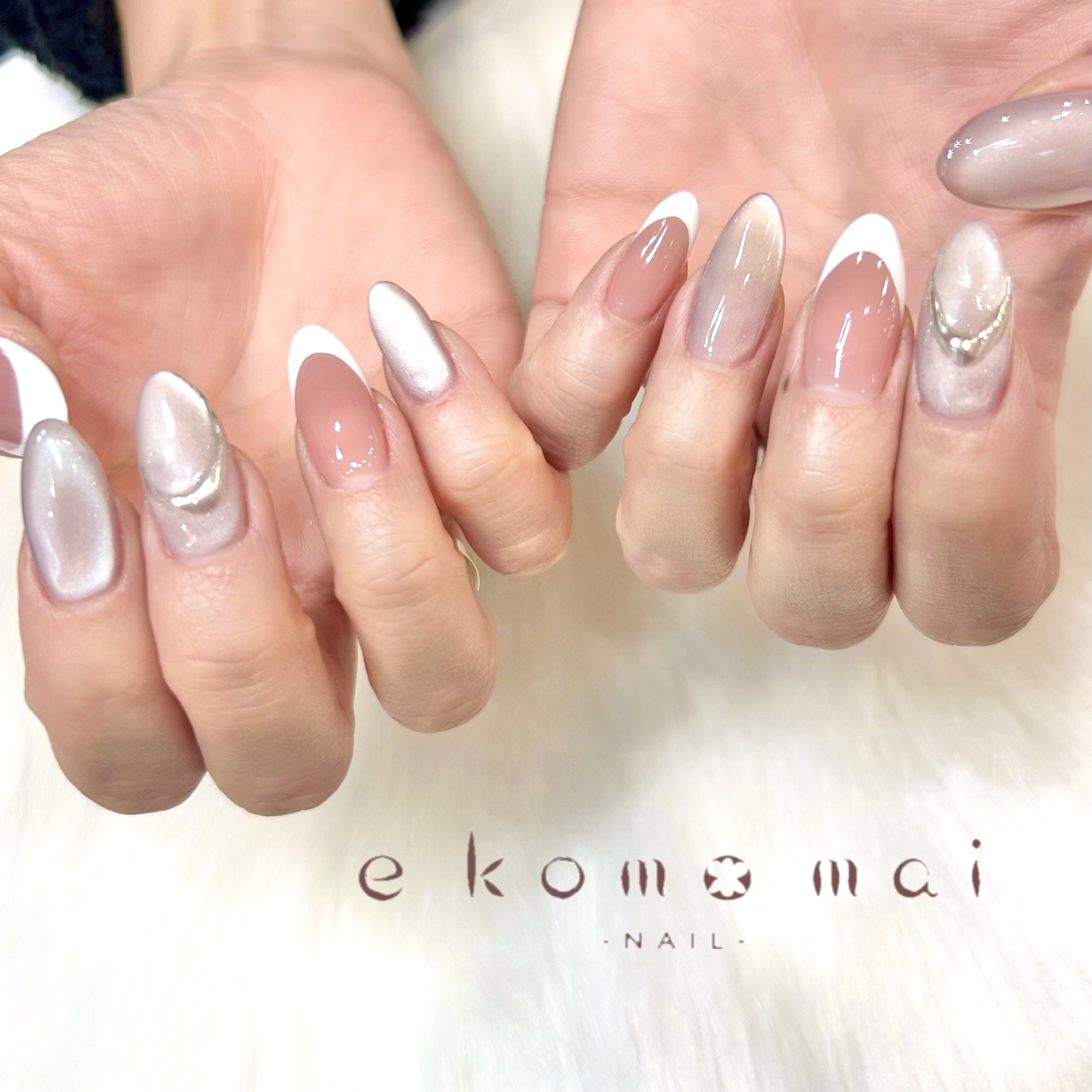 ネイルチップ ニュアンスネイル ミラーフレンチ 美しい