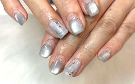 溝ノ口ネイルサロン　ニュアンスネイル　マグネットネイル　ミラーネイル　ニュアンスネイル　梅雨ネイル 　夏ネイル