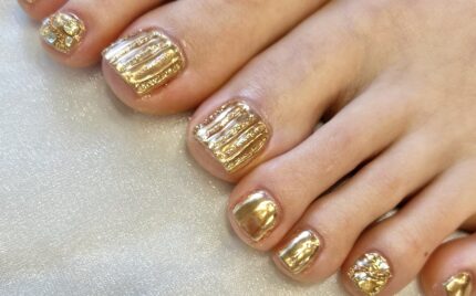 溝ノ口ネイルサロン　ニュアンスネイル　バカラネイル　ミラーネイル　フットネイル 夏ネイル