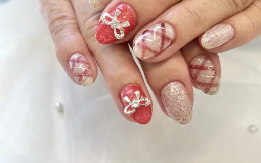 溝ノ口ネイルサロン　ガーリーネイル　パーツネイル　春ネイル
