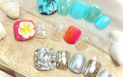 溝ノ口ネイルサロン　フットネイル　ニュアンスネイル　マグネットネイル　ミラーネイル　シェルネイル　 夏ネイル ヤシの木ネイル　プルメリアネイル