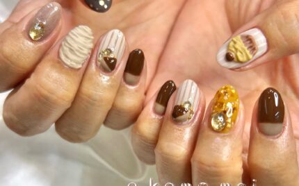 溝ノ口ネイルサロン　パラジェル　フィルイン　ネイル　 秋ネイル フレンチネイル 秋ネイル　スイーツネイル　カップケーキネイル　栗ネイル　アートネイル　立体ネイル　手書きネイル