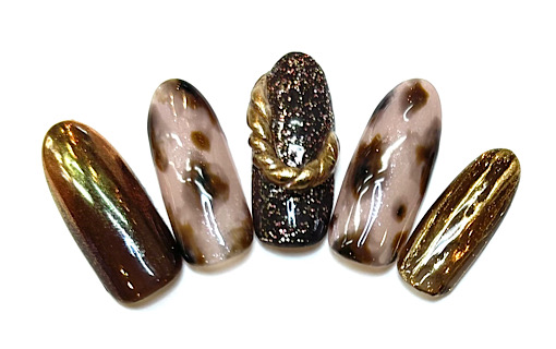 溝ノ口ネイルサロン パラジェル フィルイン ネイル マグネットネイル オフィスネイル シンプルネイル  秋ネイル マグネットネイル フレンチネイル 秋ネイル アニマルネイル