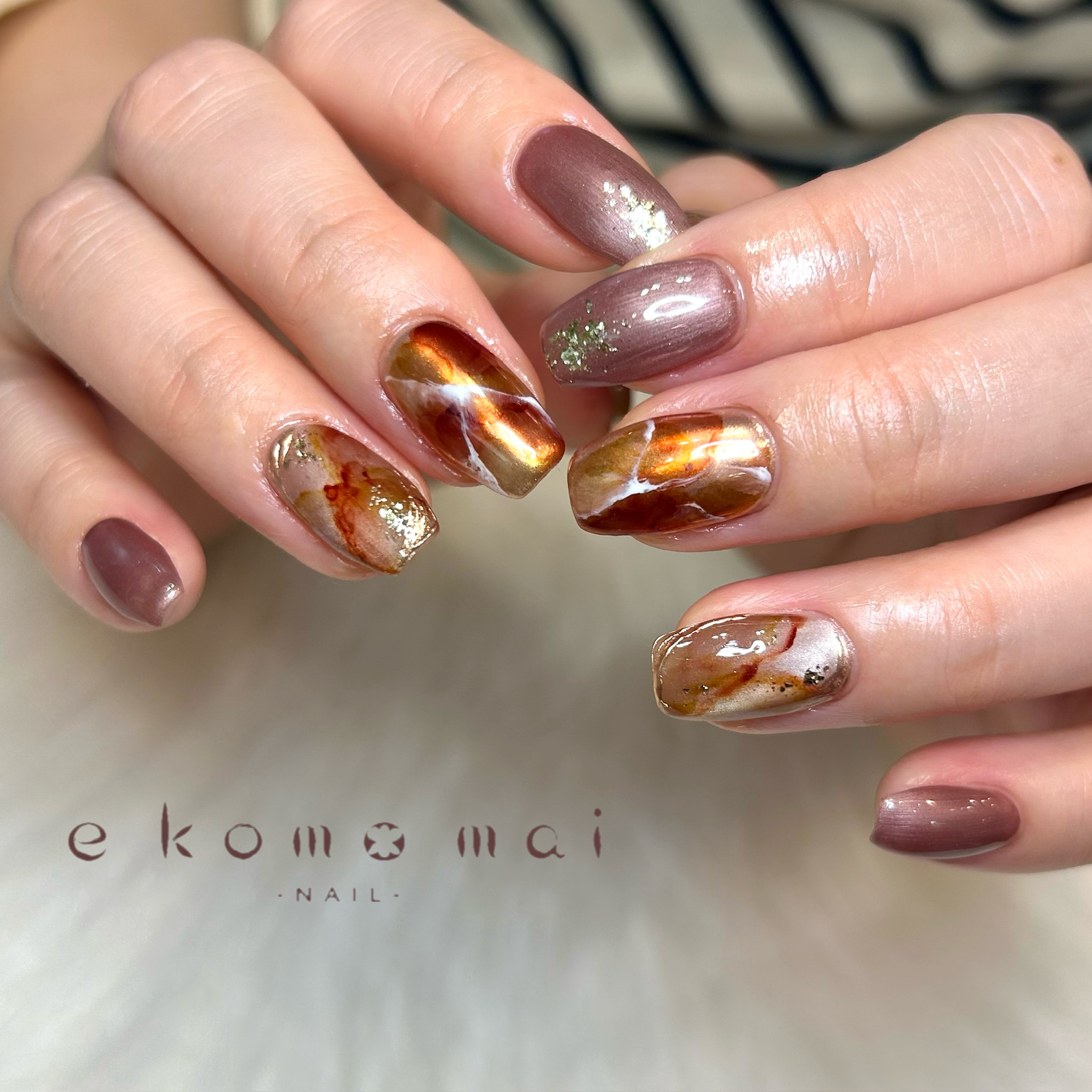 溝ノ口ネイルサロン　パラジェル　フィルイン　ネイル　 秋ネイル フレンチネイル 秋ネイル　ニュアンスネイル　アートネイル　手書きネイル　インクネイル