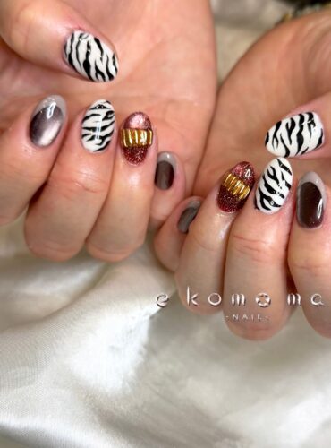 溝ノ口ネイルサロン　パラジェル　フィルイン　ネイル　 秋ネイル フレンチネイル 秋ネイル　ニュアンスネイル　アートネイル　手書きネイル　アニマルネイル