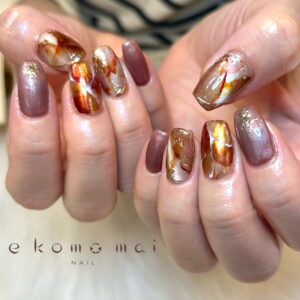 溝ノ口ネイルサロン　パラジェル　フィルイン　ネイル　 秋ネイル フレンチネイル 秋ネイル　ニュアンスネイル　アートネイル　手書きネイル　インクネイル