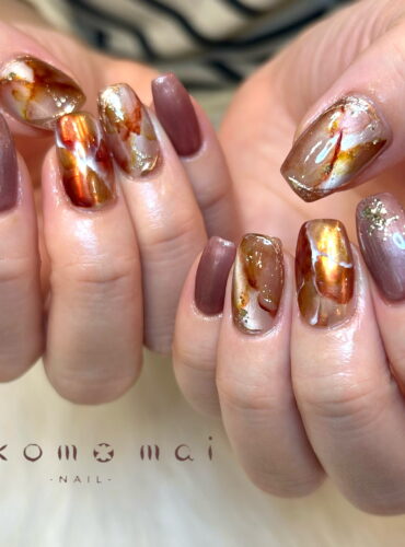 溝ノ口ネイルサロン　パラジェル　フィルイン　ネイル　 秋ネイル フレンチネイル 秋ネイル　ニュアンスネイル　アートネイル　手書きネイル　インクネイル