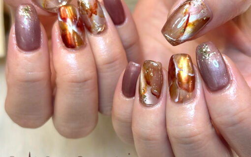溝ノ口ネイルサロン　パラジェル　フィルイン　ネイル　 秋ネイル フレンチネイル 秋ネイル　ニュアンスネイル　アートネイル　手書きネイル　インクネイル