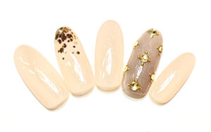 溝ノ口ネイルサロン　パラジェル　フィルイン　ネイル　マグネットネイル　オフィスネイル　シンプルネイル　　マグネットネイル フレンチネイル