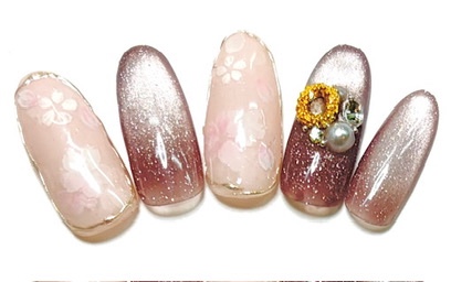 溝ノ口ネイルサロン　パラジェル　フィルイン　ネイル　マグネットネイル　オフィスネイル　シンプルネイル　　マグネットネイル 桜ネイル